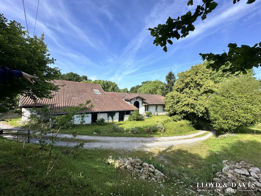 House in Sainte-Marie-de-Gosse, Nouvelle-Aquitaine, France 1 - 18433313