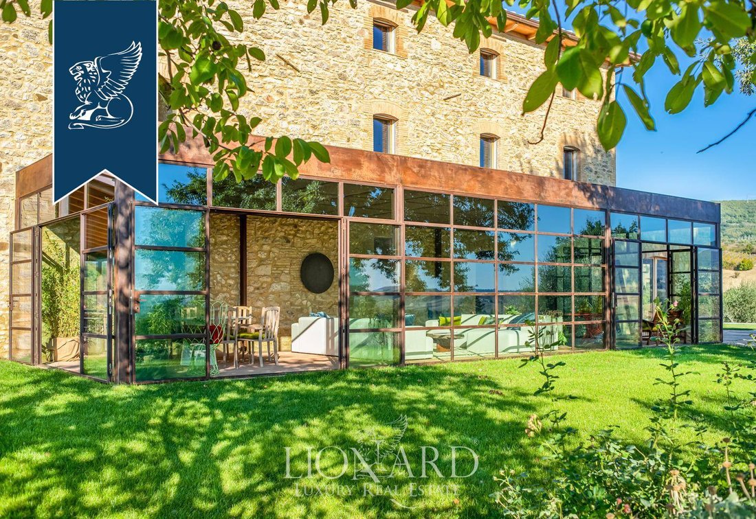 Villa in Castiglione in Teverina, Latium, Italien 4 - 18432505
