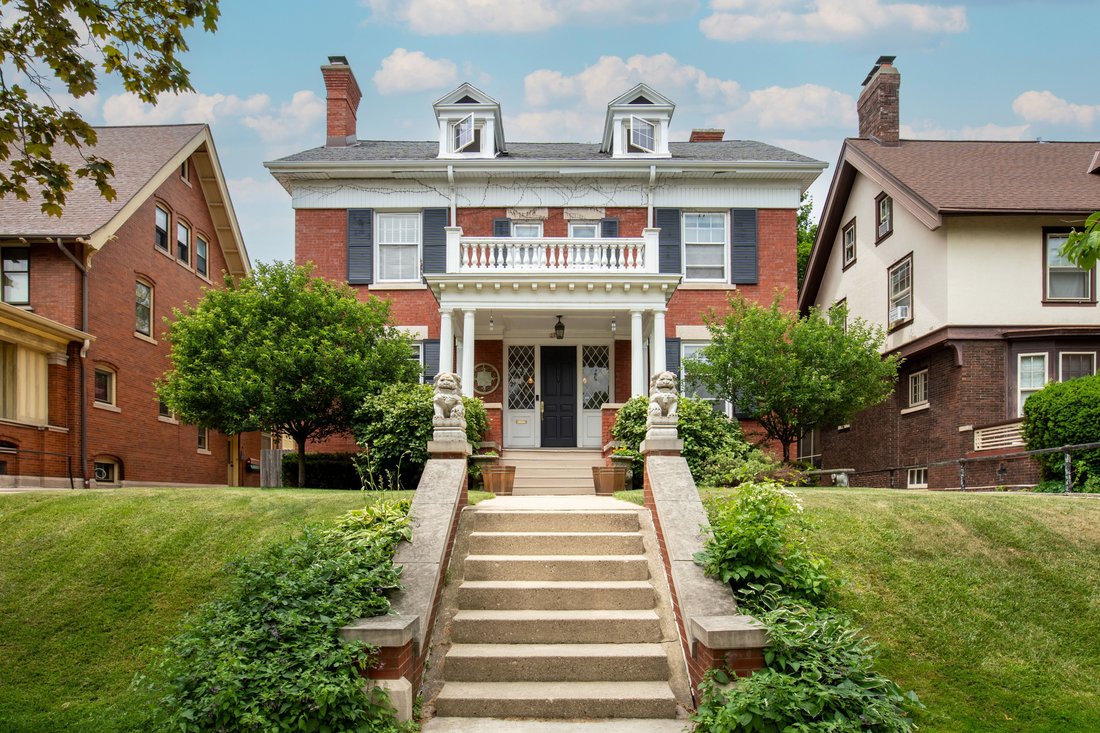House in Milwaukee, Wisconsin, United States 1 - 18427345