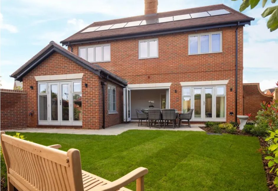 House in Merley, Poole, England 2 - 18430755
