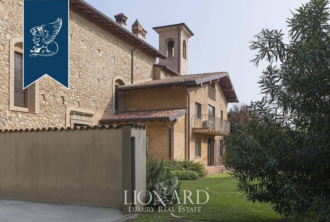 Villa in Rovato, Lombardei, Italien 5 - 18432784