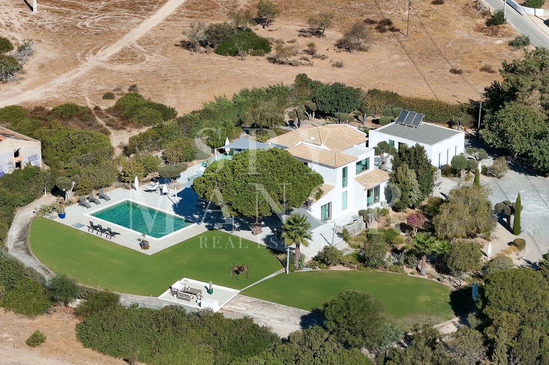 Villa in Lagoa e Carvoeiro, Algarve, Portugal 3 - 18432495