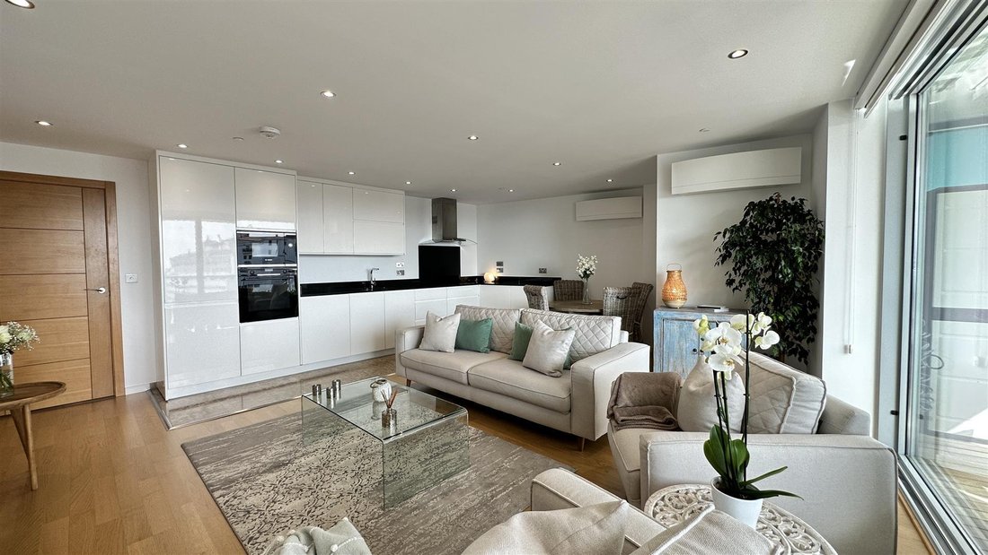 Apartment in Gibraltar, Gibraltar 2 - 18429141