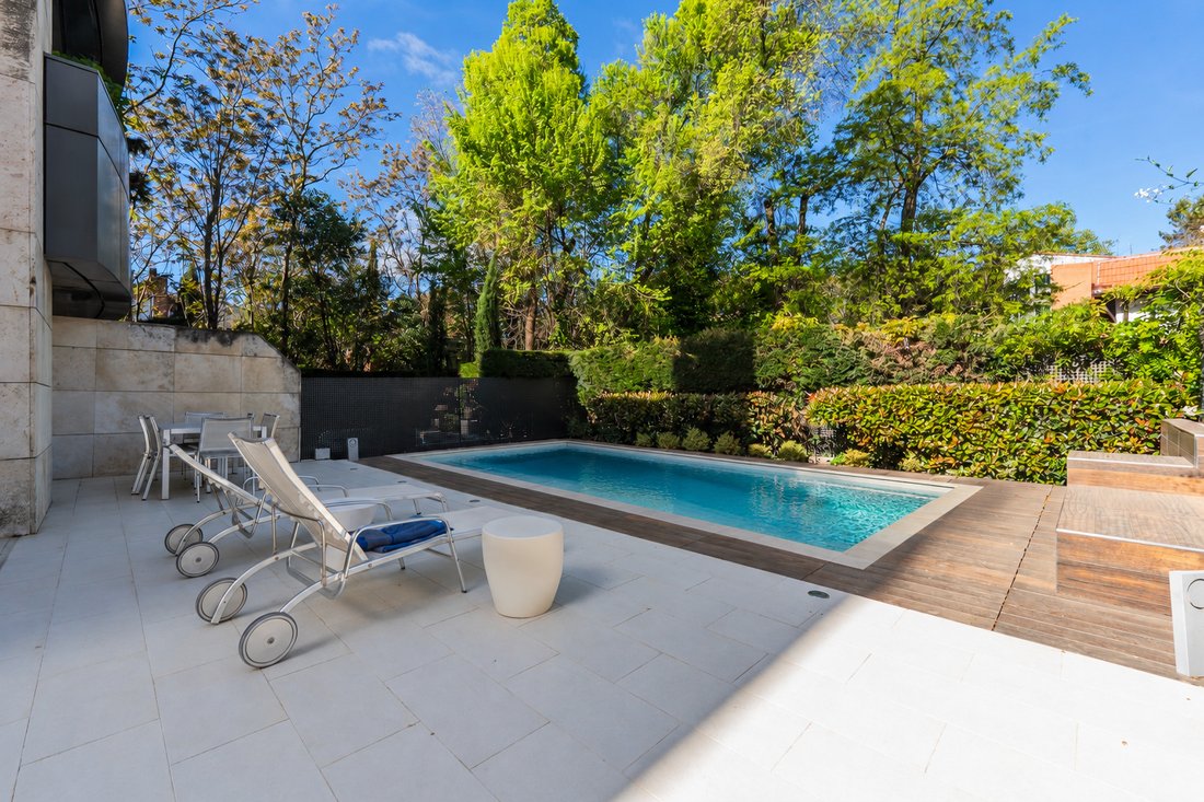 Chalet in Ciudad Lineal, Madrid, Spain 1 - 18430938