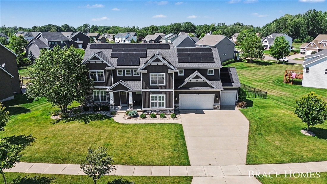 House in Byron Center, Michigan, United States 3 - 18307388