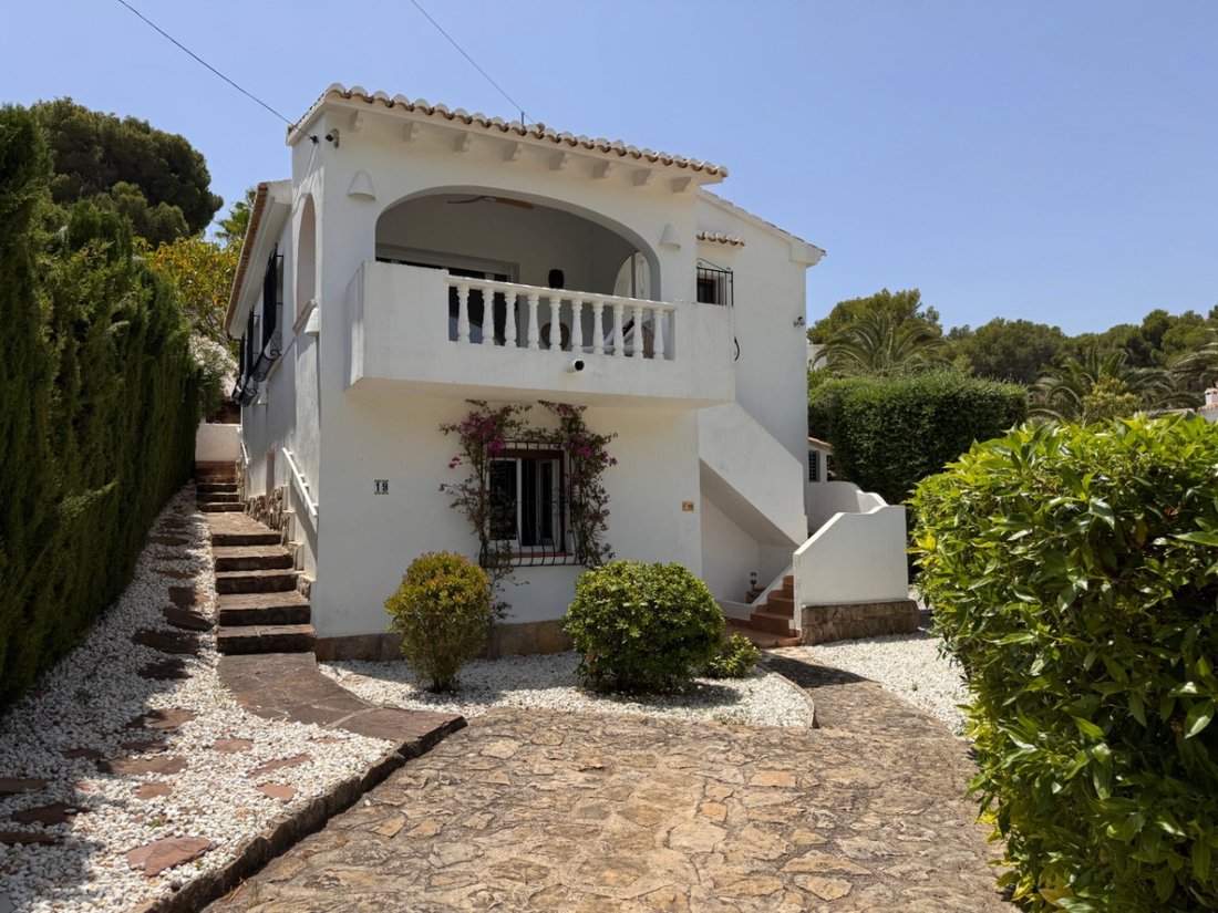 Villa in Moraira, Teulada, Valencian Community 2 - 18432329