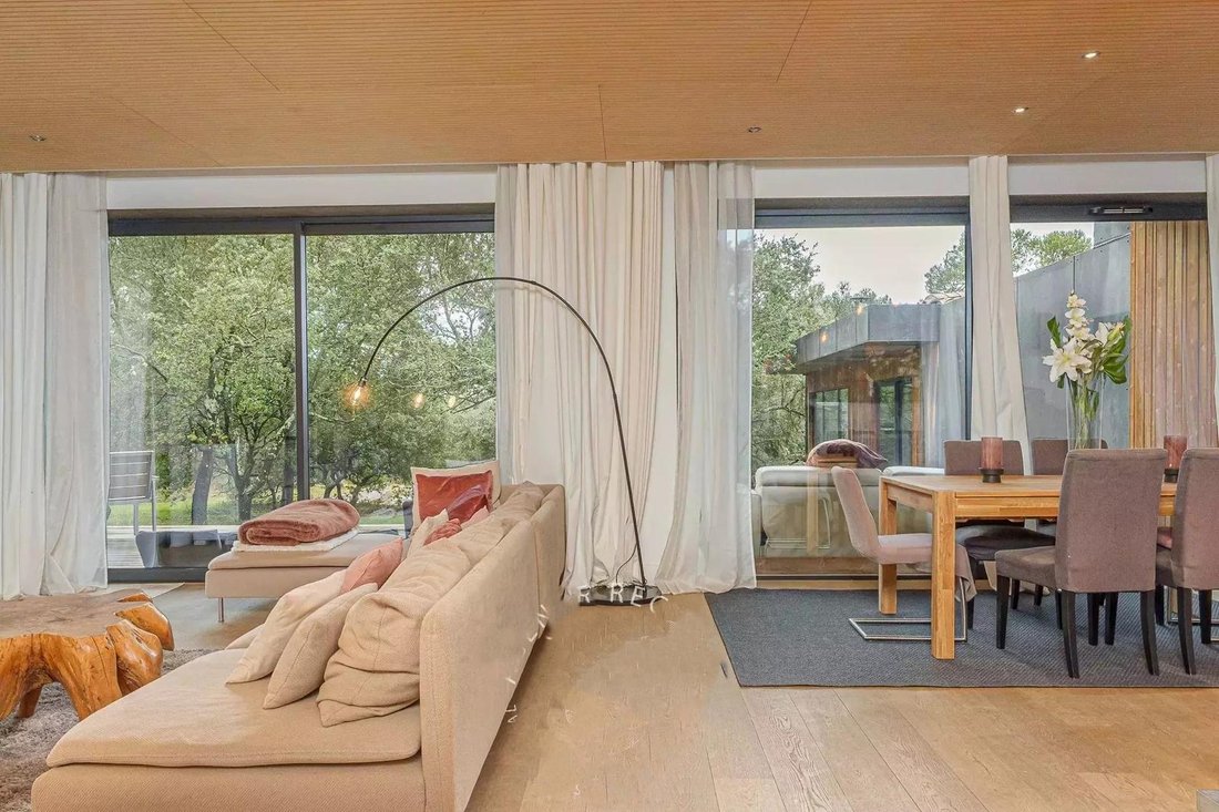 House in Rognes, Provence-Alpes-Côte d'Azur, France 4 - 18430383