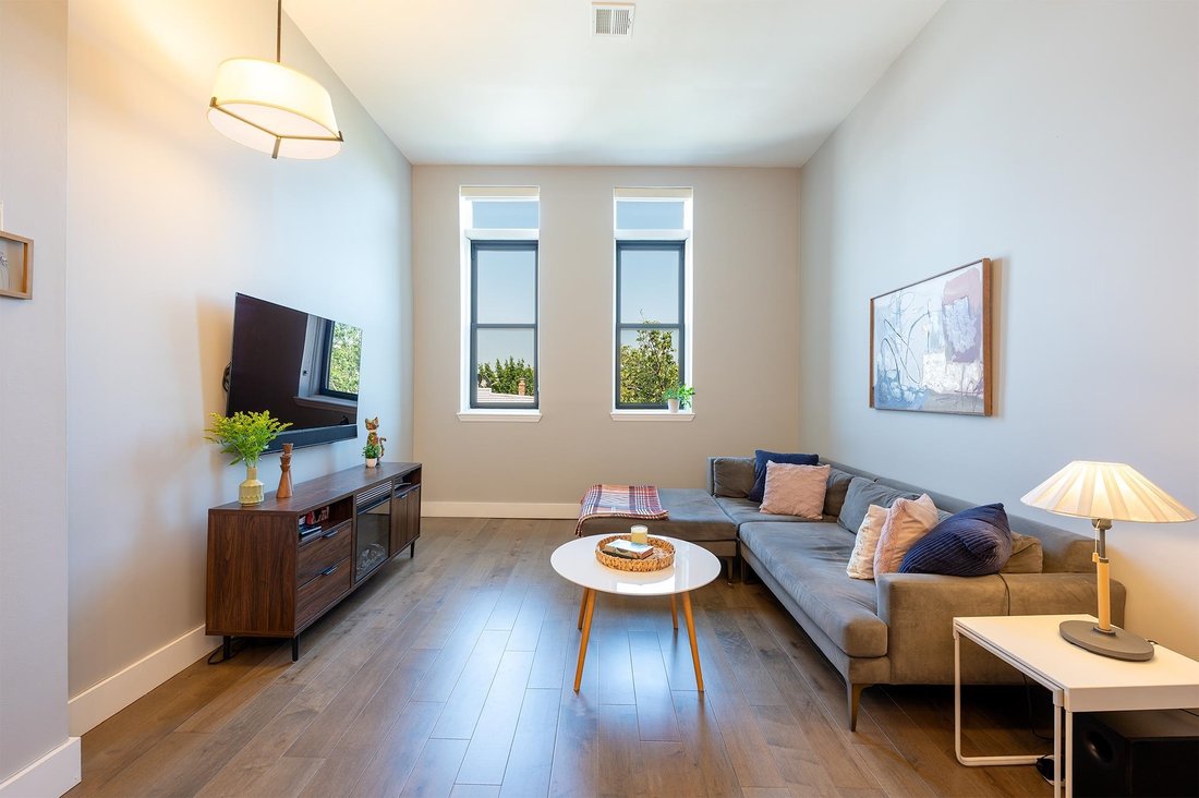 Condo in Jersey City, New Jersey, United States 1 - 18430441