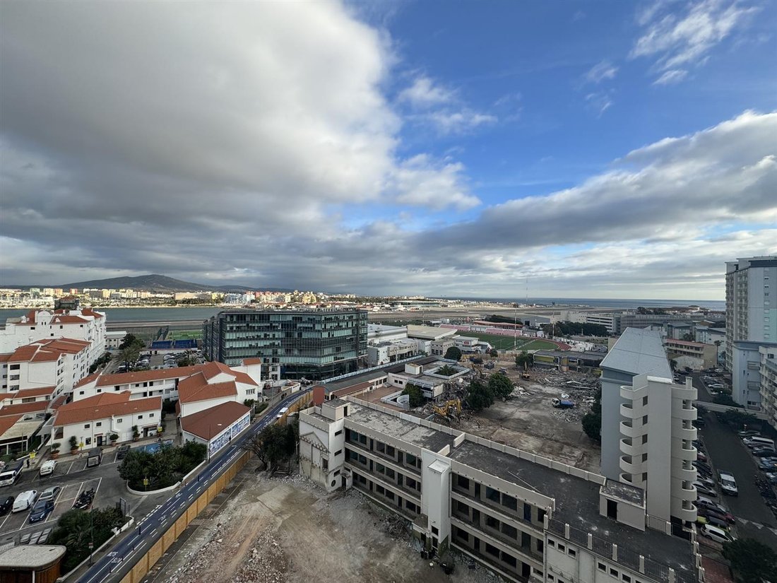 Apartment in Gibraltar, Gibraltar 5 - 18428366