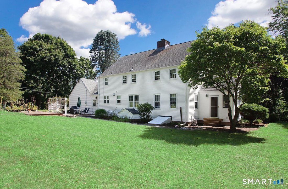 House in North Haven, Connecticut, United States 2 - 18430142