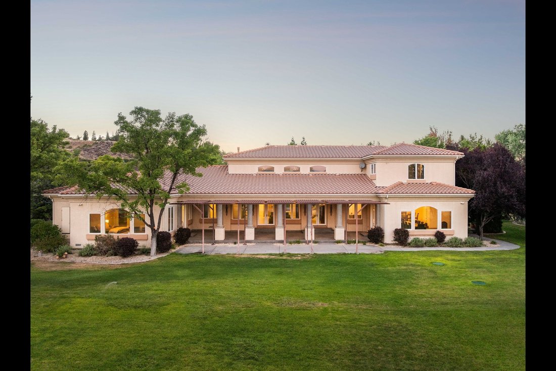 House in Reno, Nevada, United States 5 - 18430449