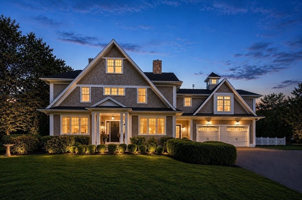 House in Dedham, Massachusetts, United States 2 - 18427412