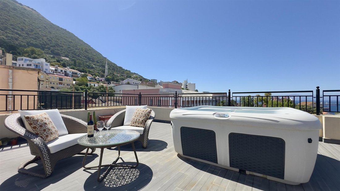 Apartment in Gibraltar, Gibraltar 5 - 18429075