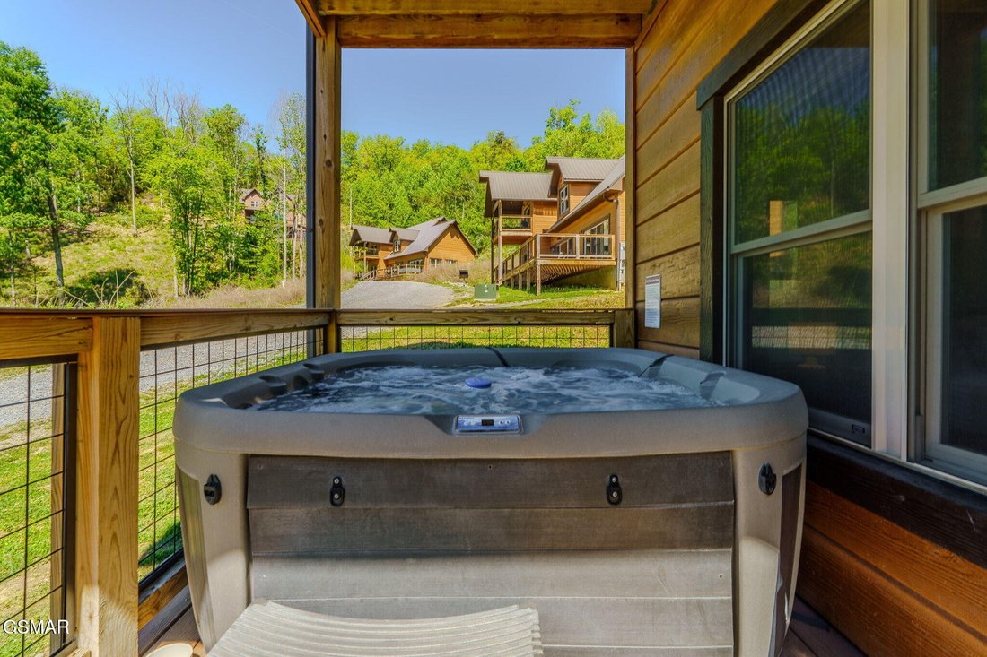House in Sevierville, Tennessee, United States 3 - 18428949