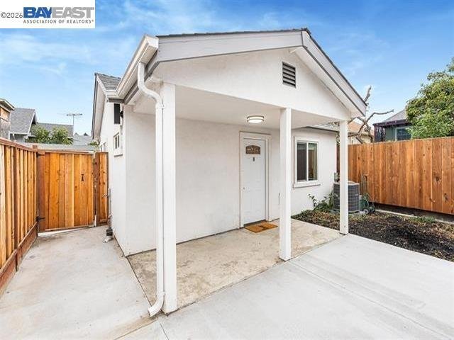 House in Oakland, California, United States 4 - 18430889