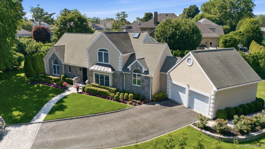 House in White Plains, New York, United States 3 - 18430795