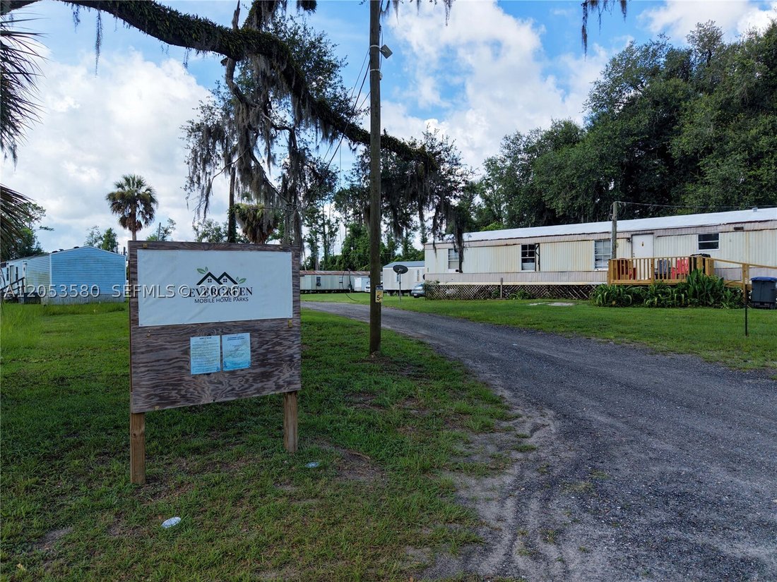 Perry, Florida, United States 1 - 18431303