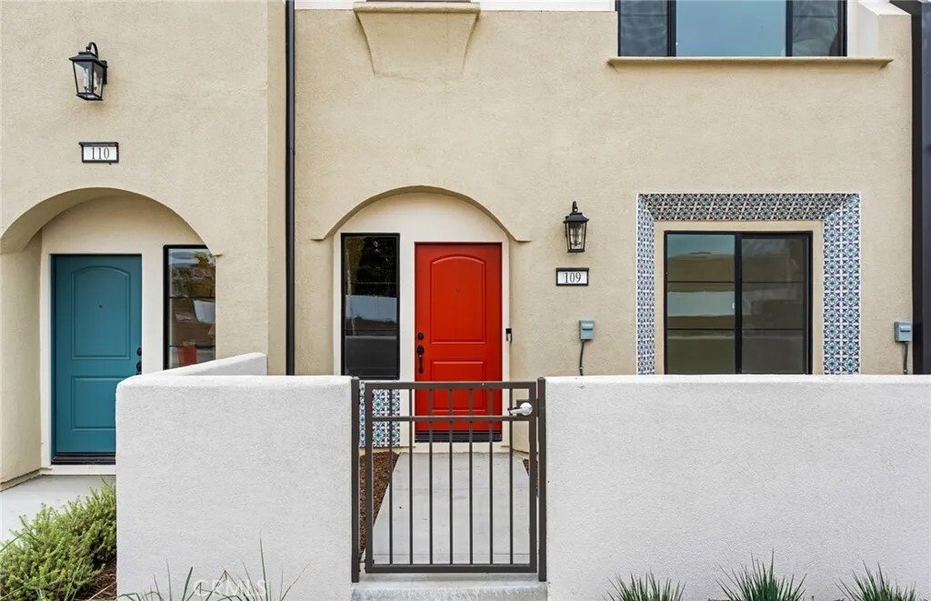 Townhouse in Burbank, California, United States 5 - 17752621
