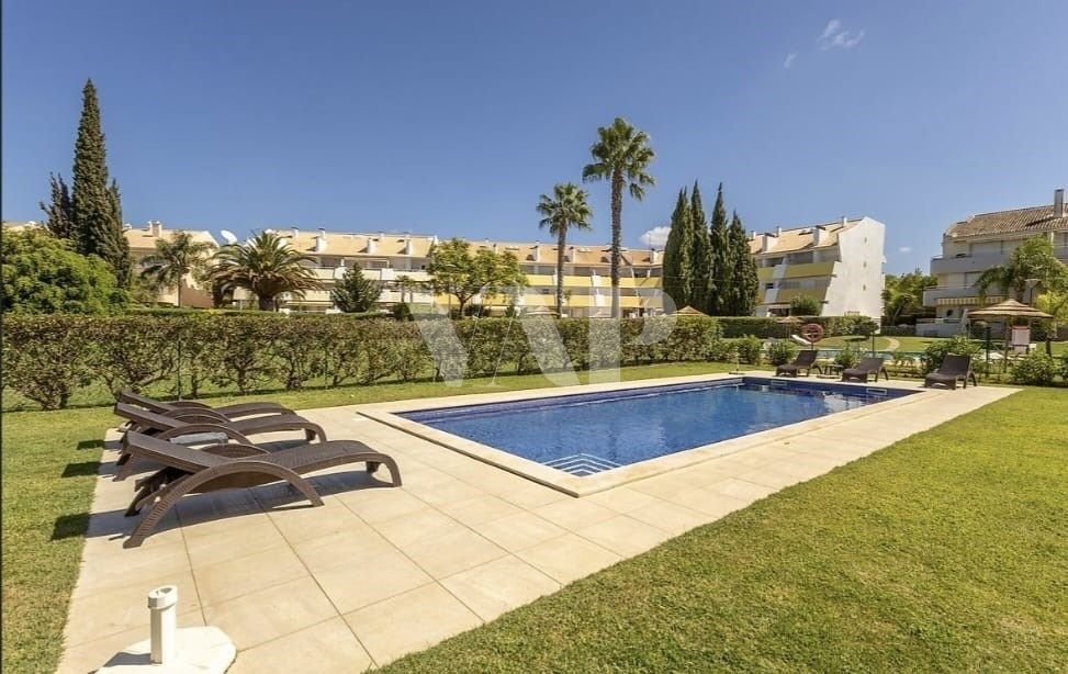 Apartment in Quarteira, Algarve, Portugal 1 - 18429848