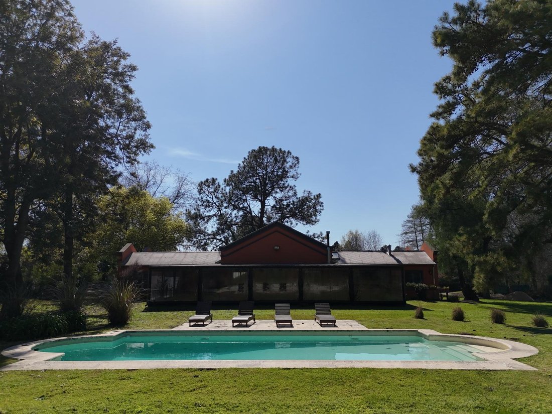 House in Belén de Escobar, Buenos Aires Province, Argentina 3 - 18430194