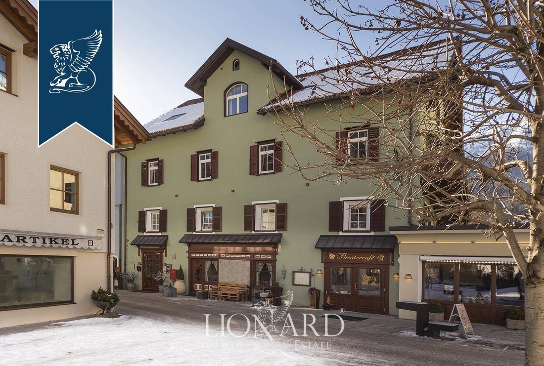 Villa in San Candido / Innichen, Trentino – Alto Adige/Südtirol, Italy 2 - 18432914