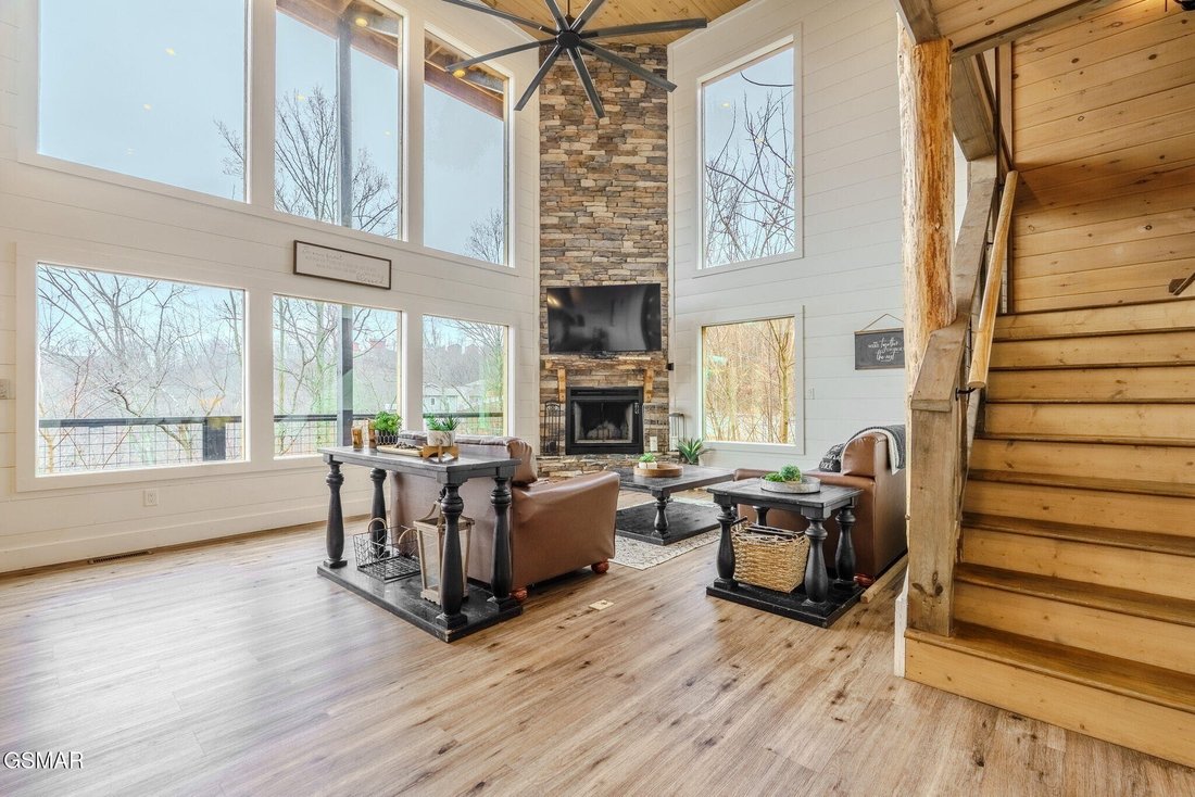 House in Gatlinburg, Tennessee, United States 5 - 18428962