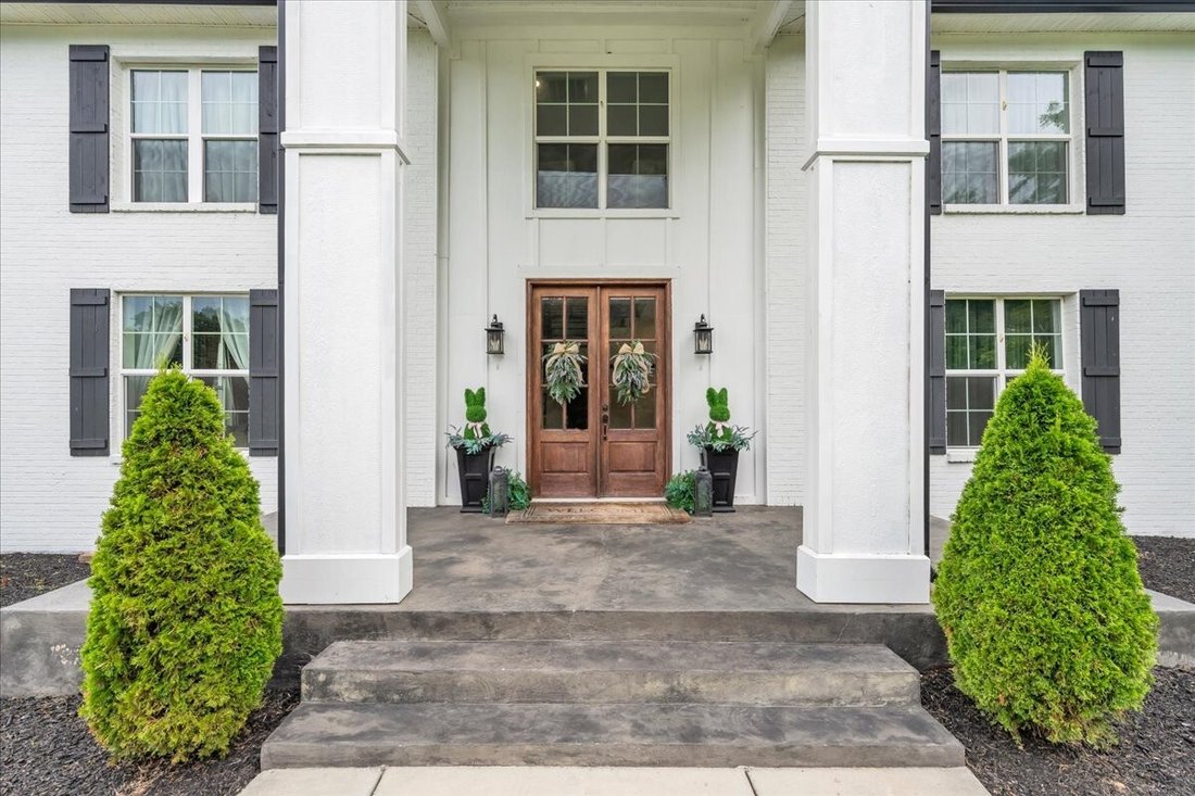 House in Manchester, Tennessee, United States 3 - 18428587