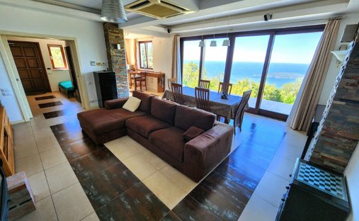 Villa in Sveti Stefan, Budva Municipality, Montenegro 1