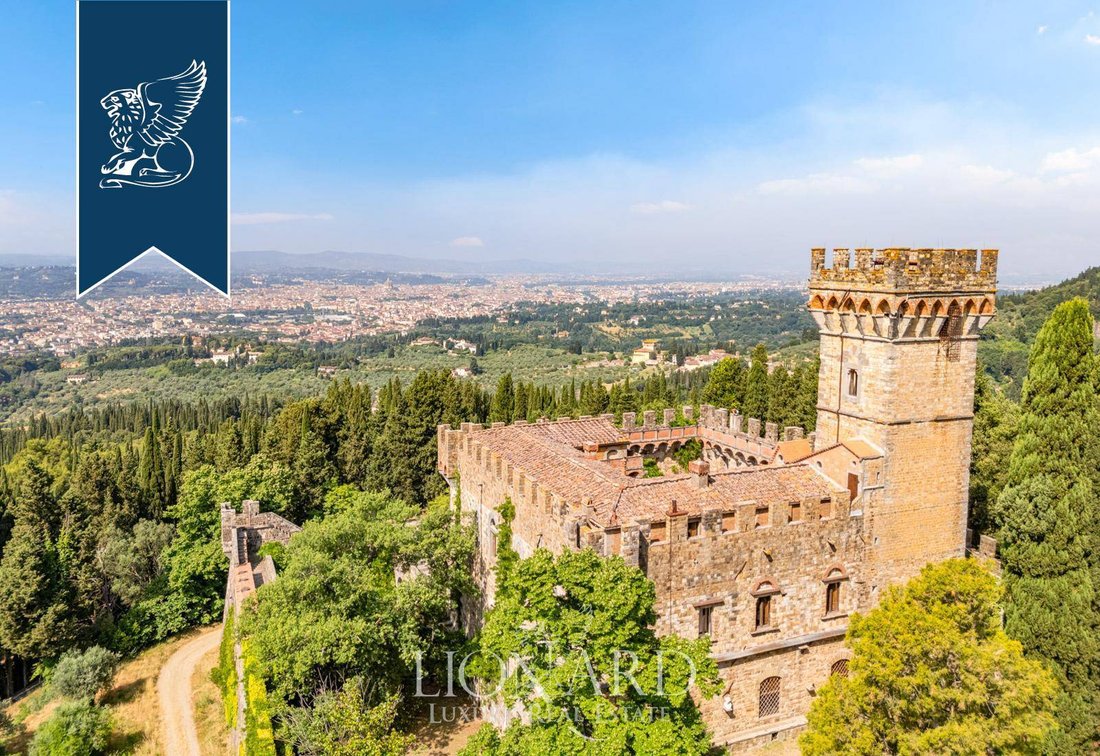 Castle in Settignano, Florence, Tuscany 4 - 18432564