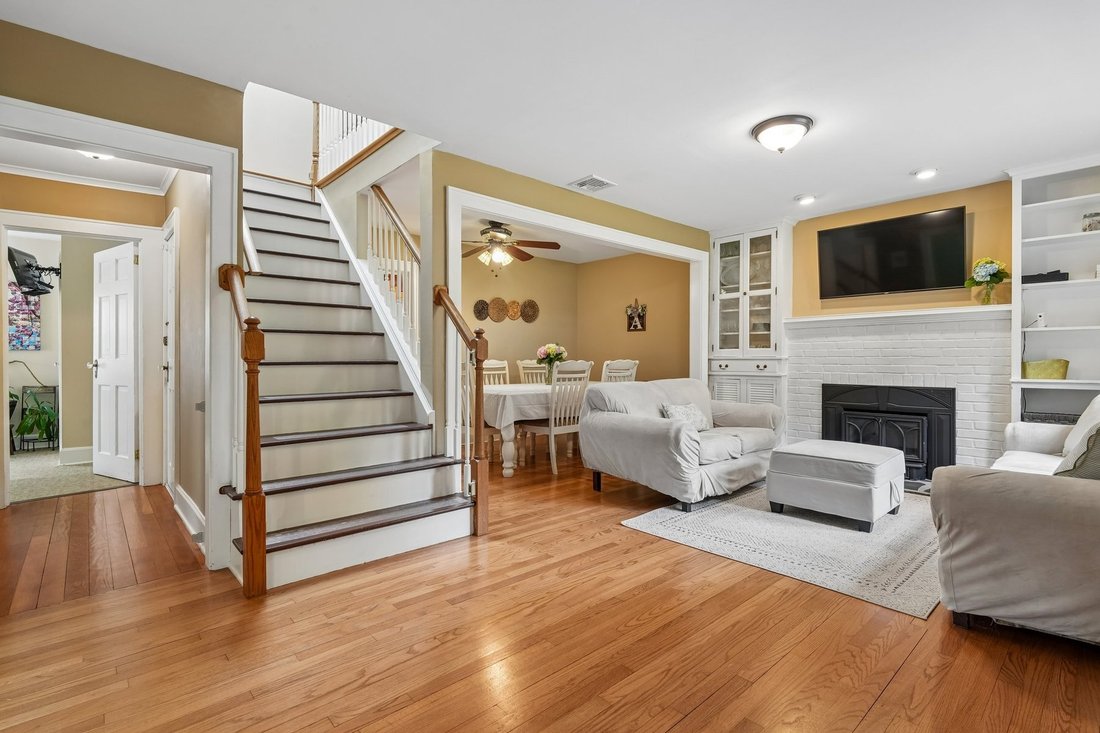 House in Chester, New Jersey, United States 2 - 18427425