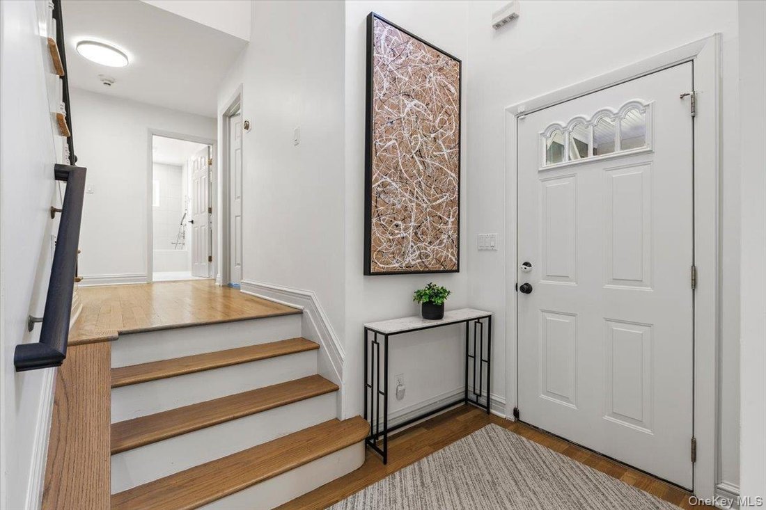 House in Mount Kisco, New York, United States 5 - 18433376