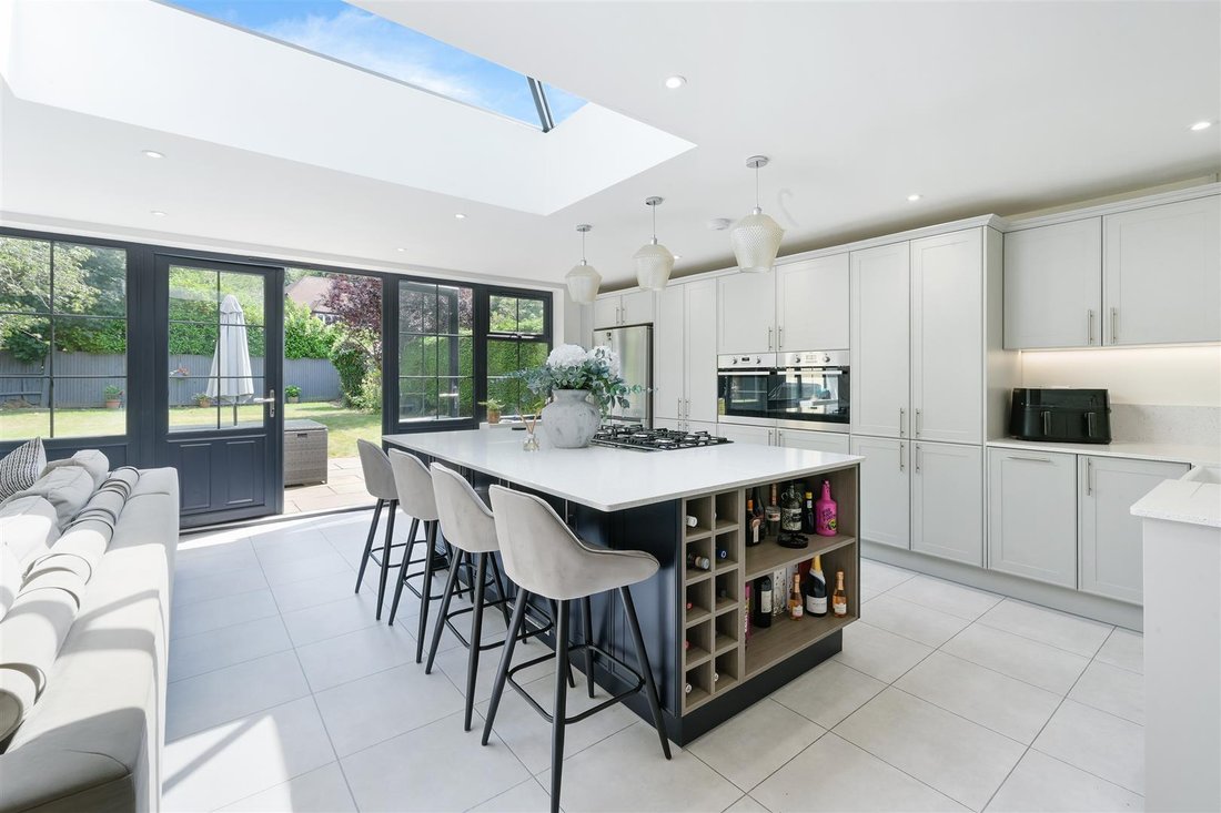 House in Banstead, Reigate and Banstead, England 3 - 18427578