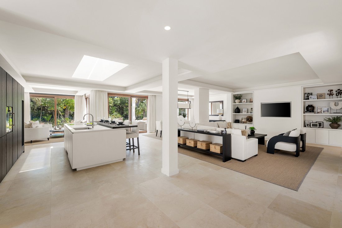 Villa in Nueva Andalucia, Marbella, Spain 4 - 18427723