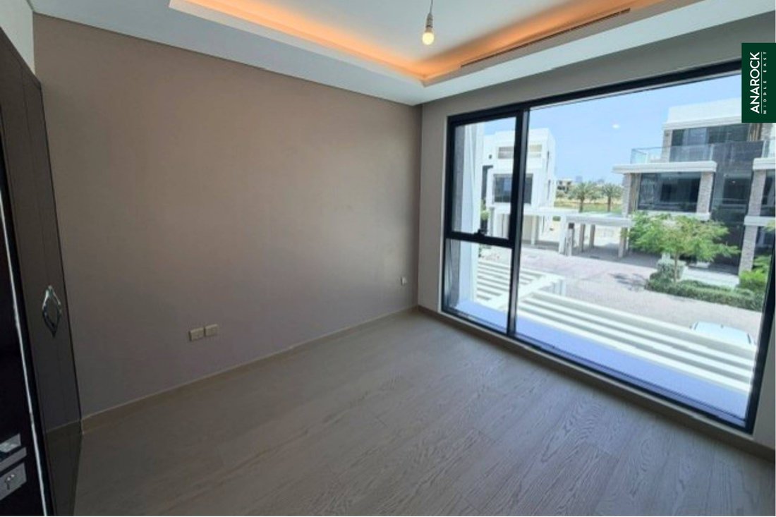 Villa in Damac Hills, Dubai, United Arab Emirates 4 - 18428223
