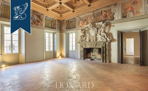Apartment in Eastern Lake Center, Como, Lombardy 1