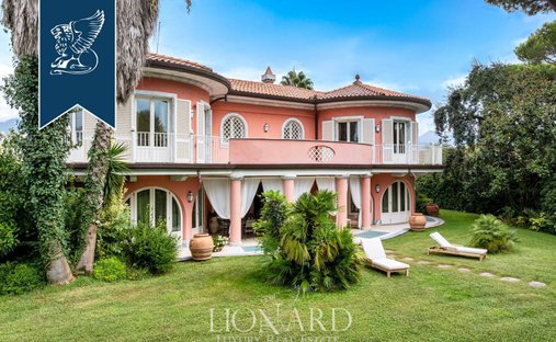 Villa in Caranna-Vaiana, Forte dei Marmi, Tuscany 1