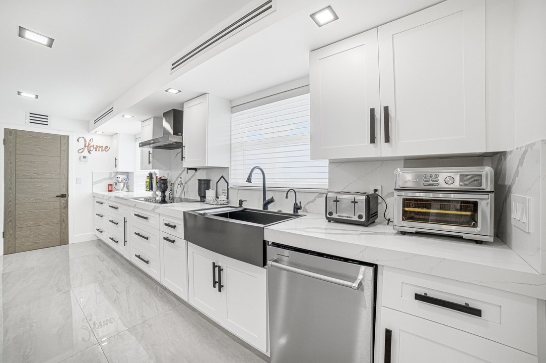 House in Deerfield Beach, Florida, United States 5 - 17893336
