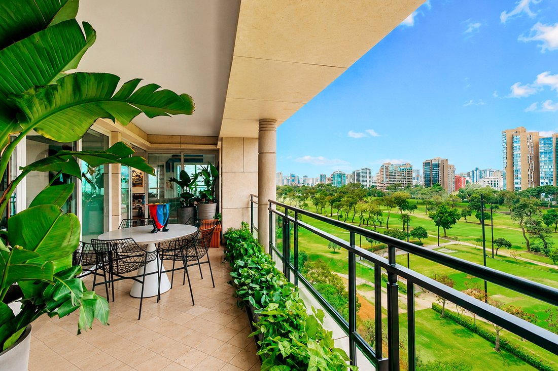 Apartment in San Isidro, Metropolitan Municipality of Lima, Peru 4 - 18433348