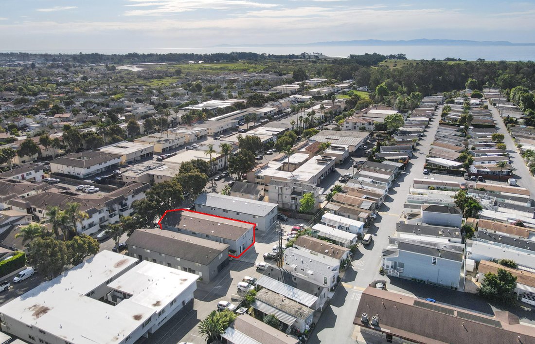 Goleta, California, United States 2 - 18430650