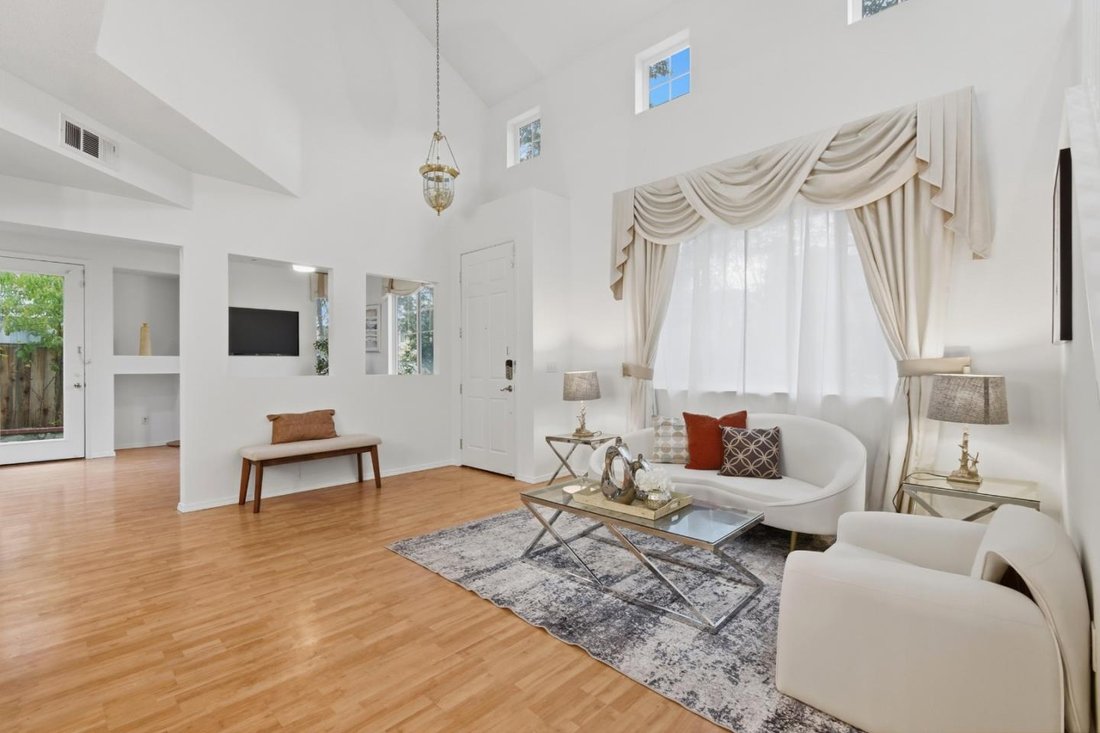 House in Newark, California, United States 5 - 18433659