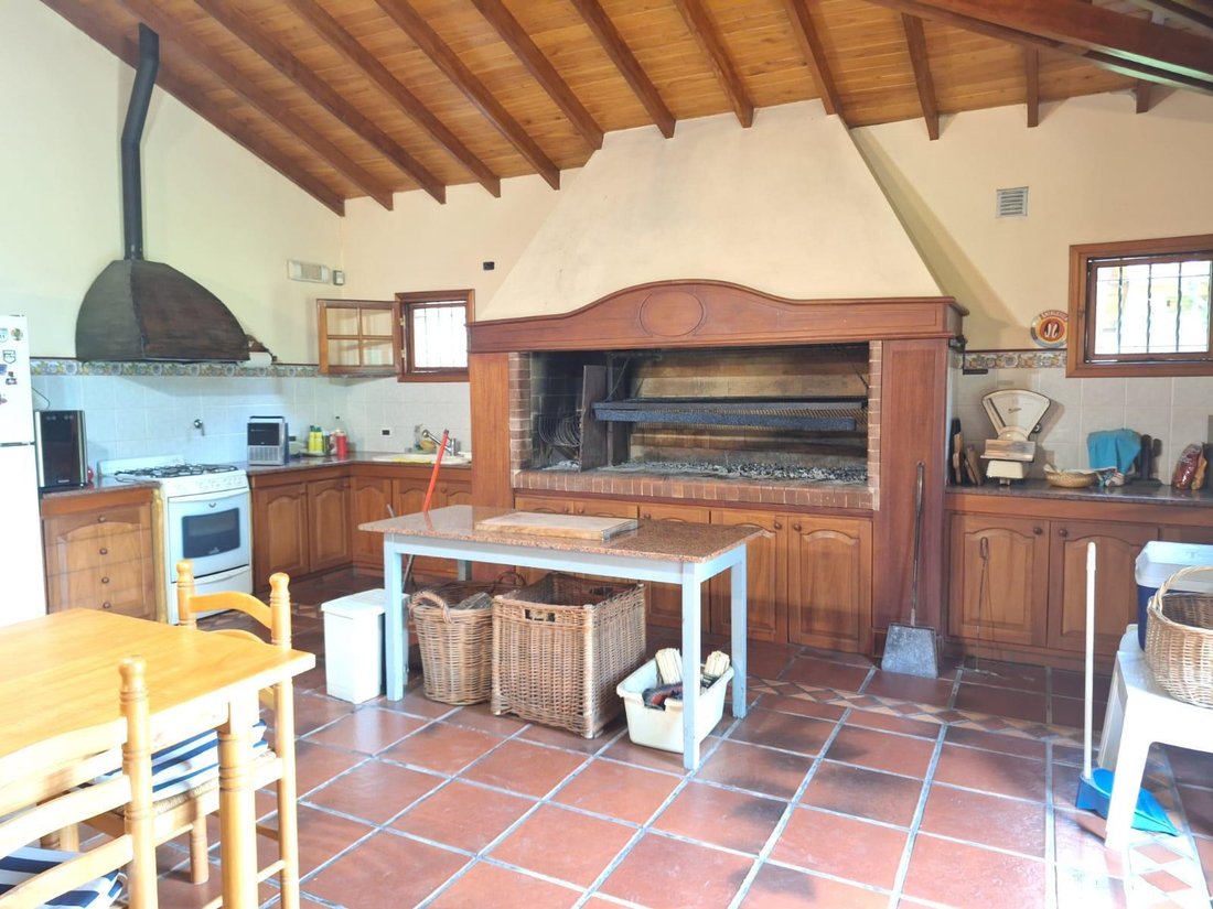 House in Maquinista Savio, Buenos Aires Province, Argentina 4 - 18430198