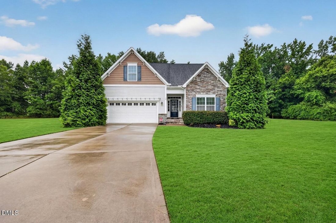 House in Fuquay-Varina, North Carolina, United States 3 - 18431081