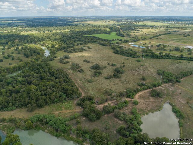 Farm Ranch in Cuero, Texas, United States 3 - 18432179