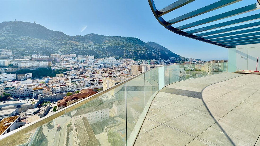 Apartment in Gibraltar, Gibraltar 3 - 18429246