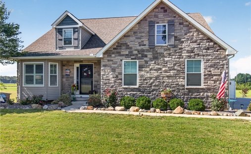 House in South Amherst, Ohio, United States 1