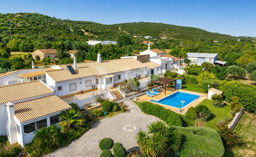 Villa in Sao Bras de Alportel, Algarve, Portugal 1