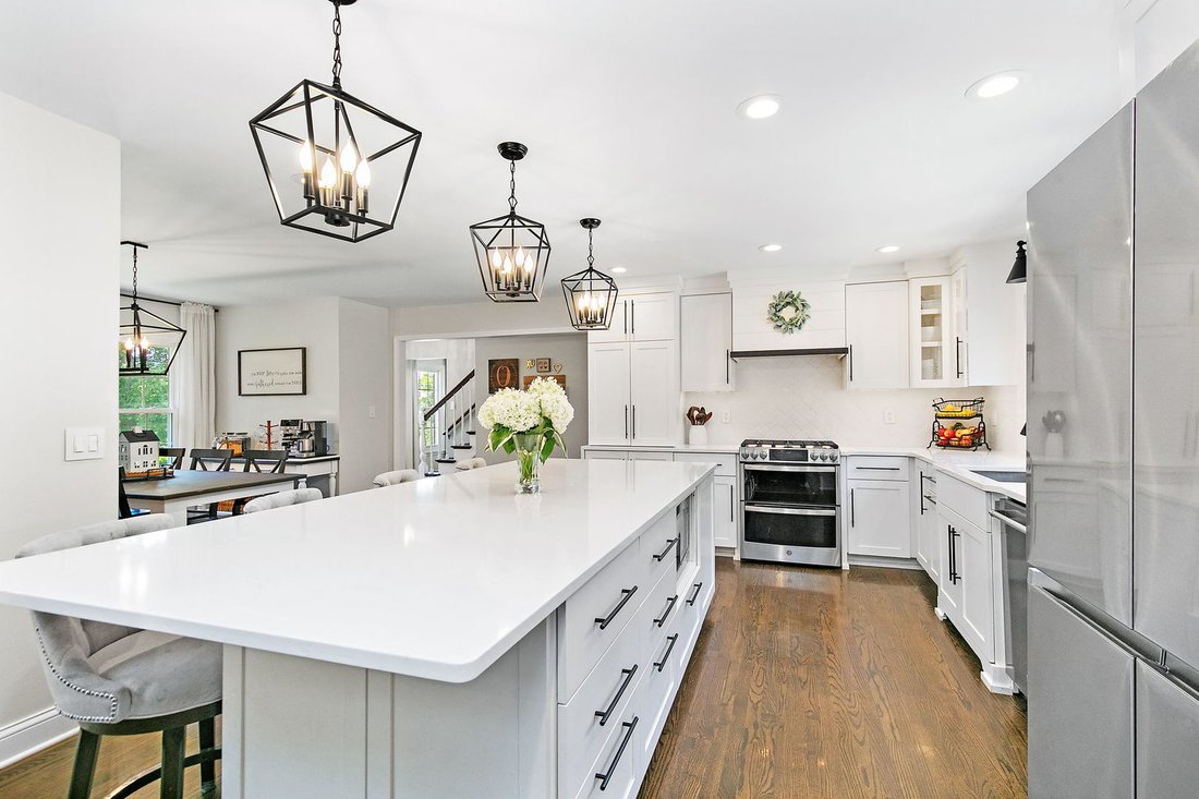House in Campton Hills, Illinois, United States 3 - 18427854