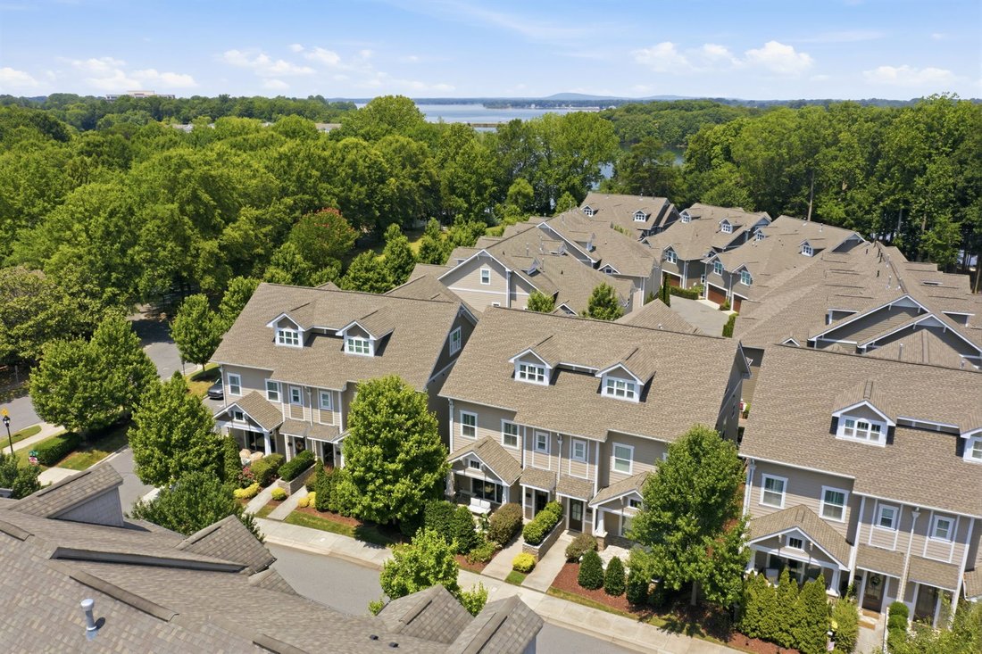 House in Davidson, North Carolina, United States 2 - 18433085