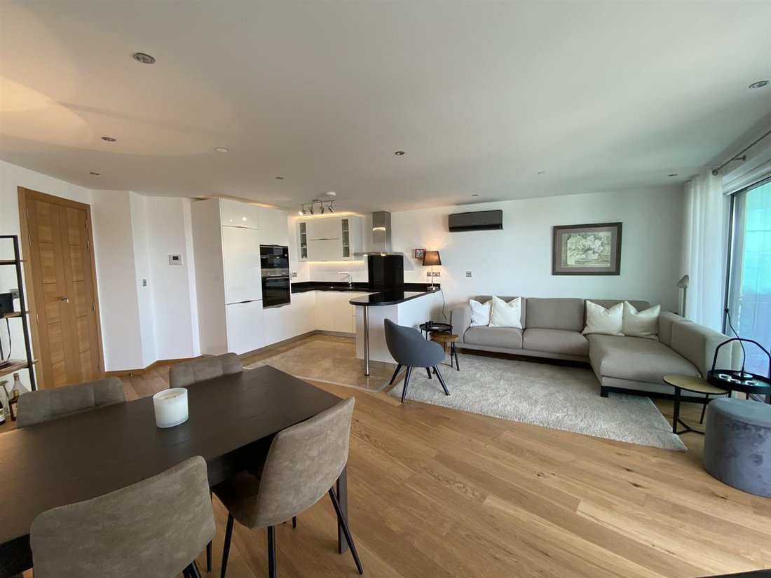 Apartment in Gibraltar, Gibraltar 2 - 18429014