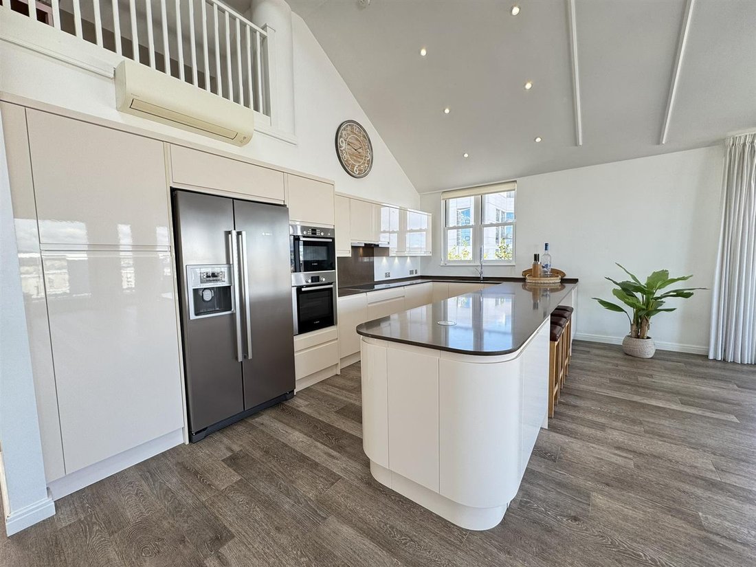 Apartment in Gibraltar, Gibraltar 5 - 18429103
